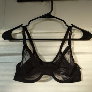NWOT Luxe Mesh Plunge Bra